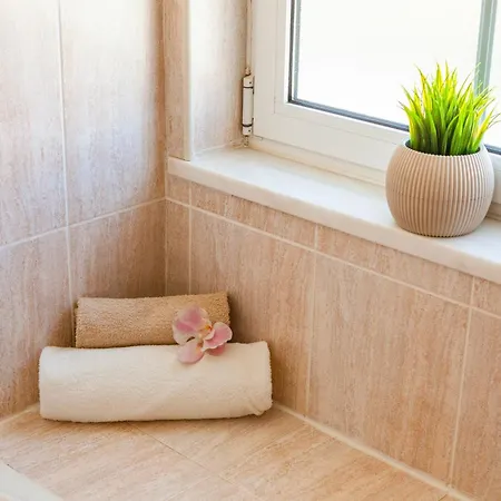 Villa Sunny Joy - Com Piscina E Bbq Em *