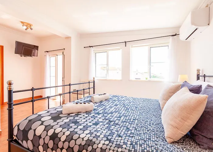 Sunny Joy By Algarve Vacation Villa Albufeira